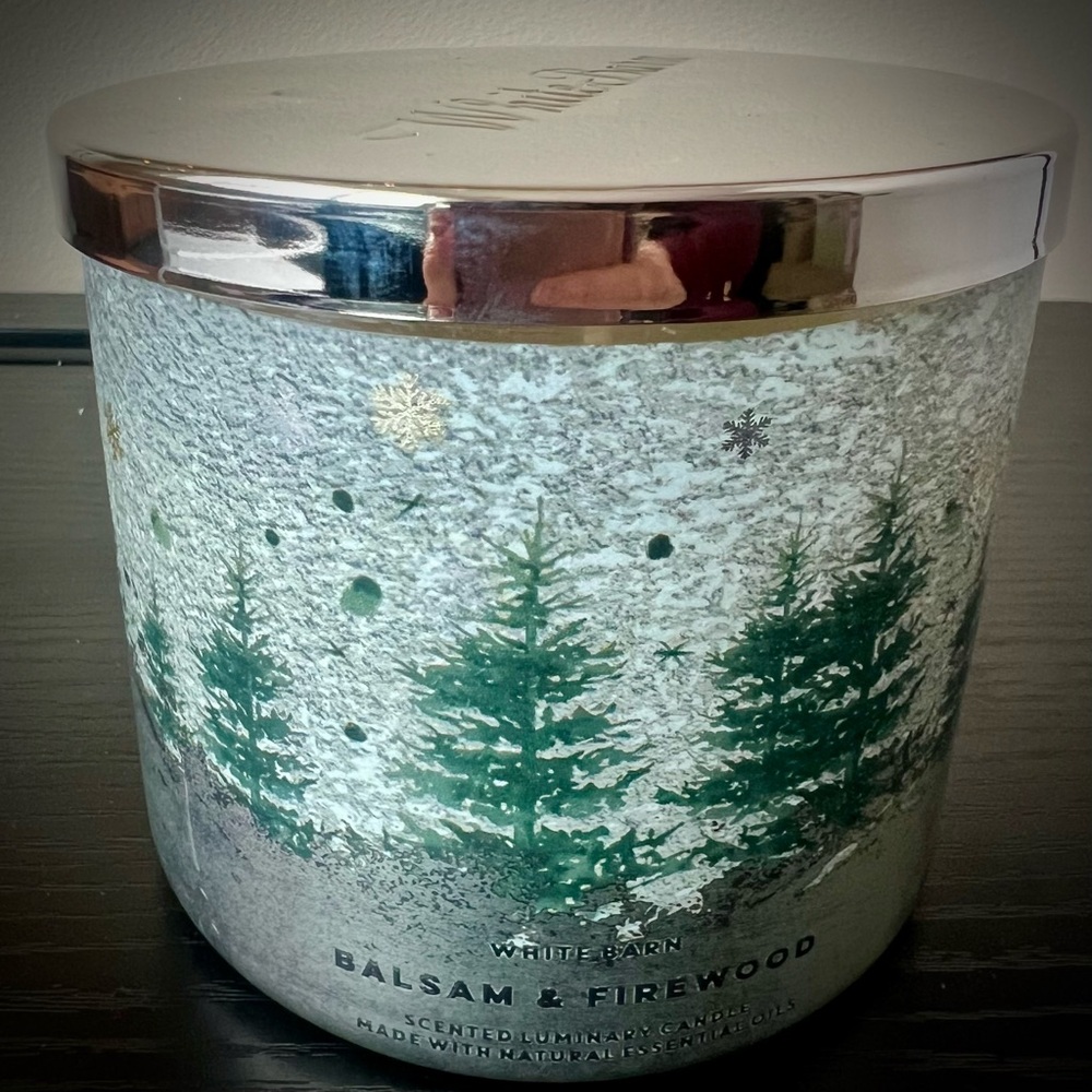 Bath and Body Works / White Barn Three-wick Balsam & Firewood scented candle